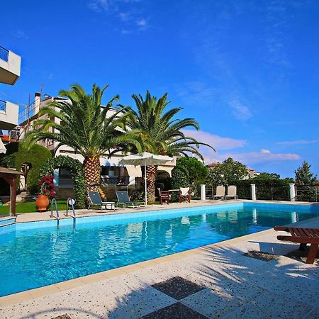 Coral Suite Palaiontsiflikion Exterior photo