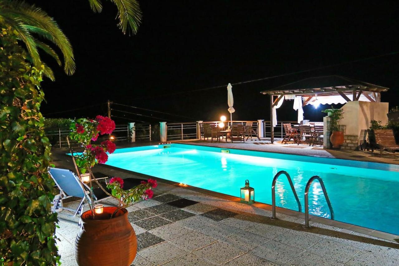 Coral Suite Palaiontsiflikion Exterior photo