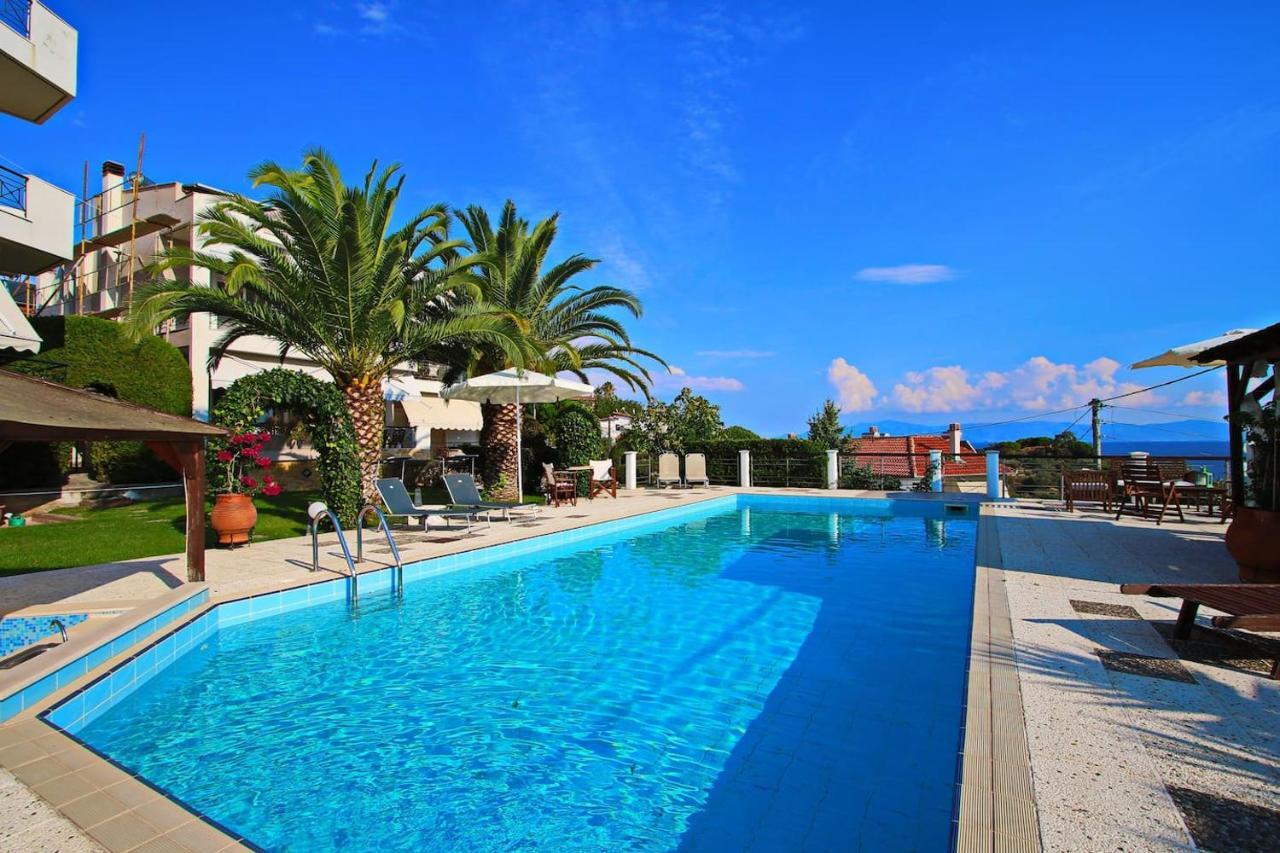 Coral Suite Palaiontsiflikion Exterior photo