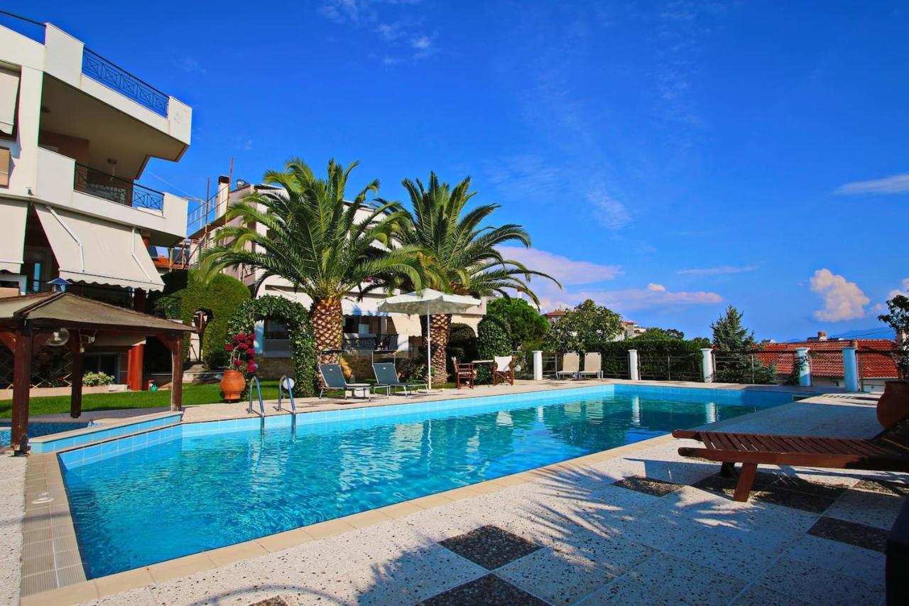 Coral Suite Palaiontsiflikion Exterior photo