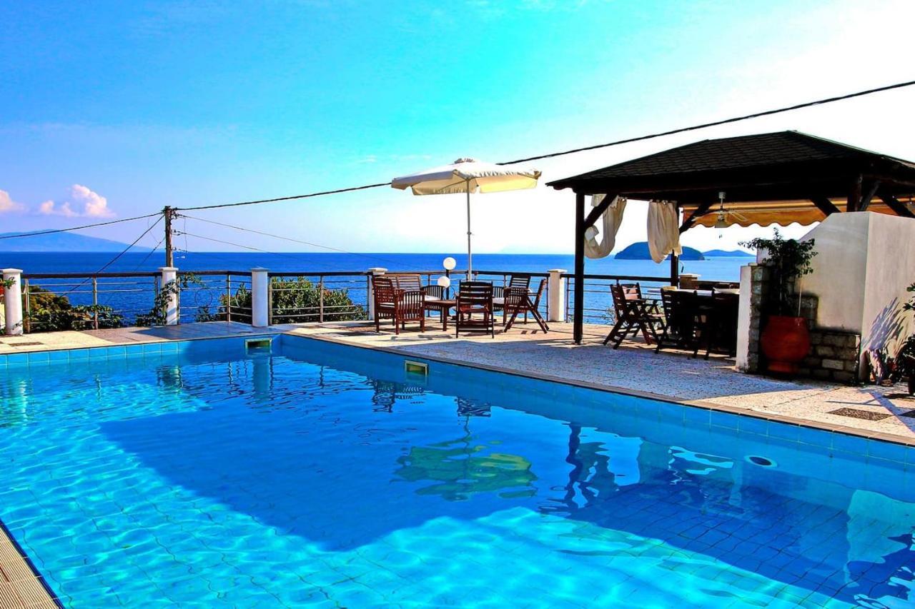Coral Suite Palaiontsiflikion Exterior photo
