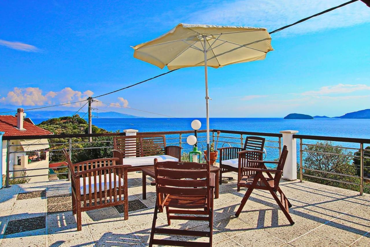 Coral Suite Palaiontsiflikion Exterior photo